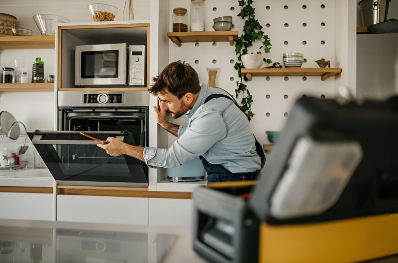 Oven & Stove repair in Winchester